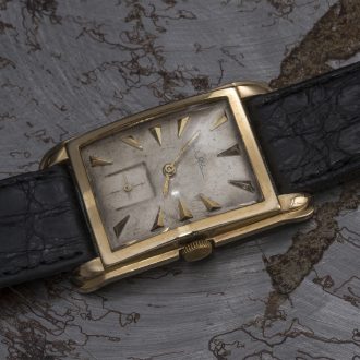 vintage Le Coultre Gold